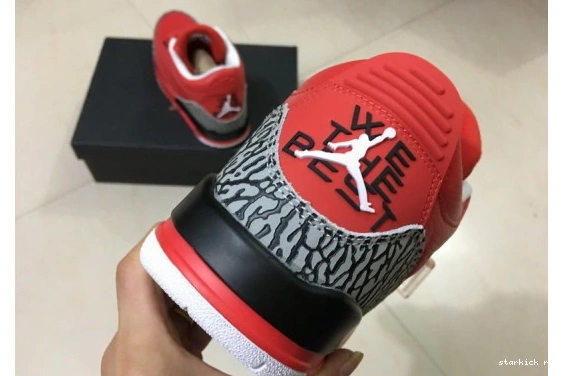 3 JORDAN RETRO AIR 580775-601 88 580775-601 1002